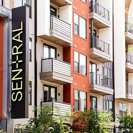 ホテル Sentral East Austin At 1614 E. Sixth エクステリア 写真